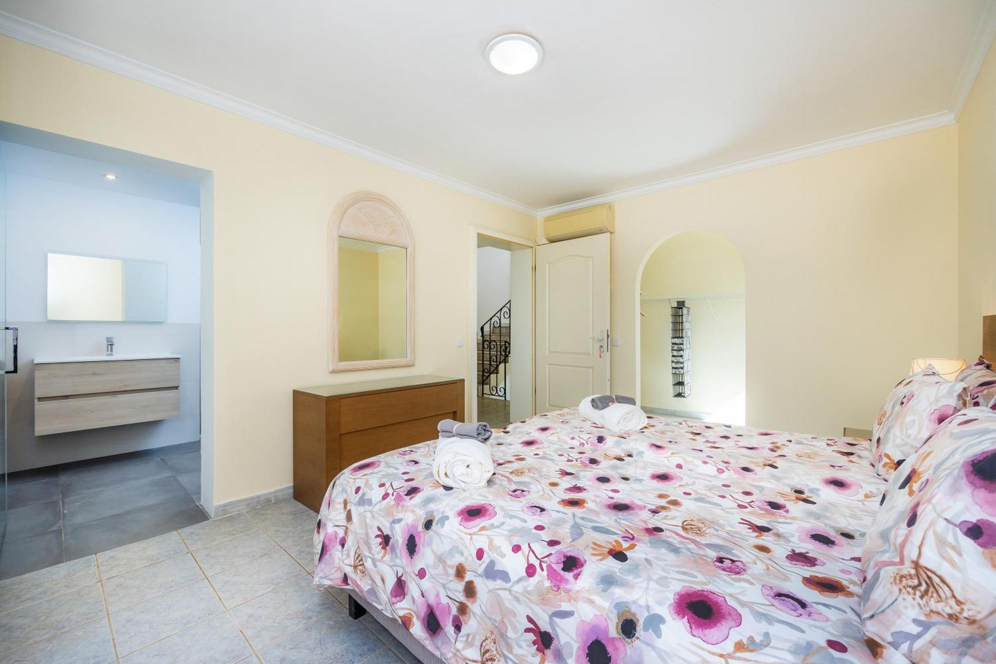 Can Camelia Cala d'Or  Ngoại thất bức ảnh